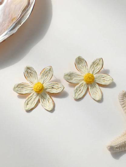 Romantic Flower Petal Long Tassel Drop Earrings for Women 2024 Trend Imitation Pearl Hanging Piercing Earrings Wed Jewelry Gift